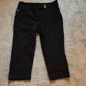 Style & Co. Black Capris